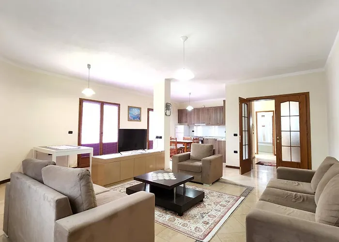 Kristi\'S Villa Apartments